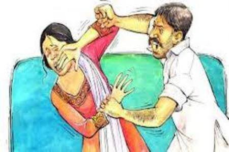लड़कियों में विवाद, समझाने गई भिलाई निगम की महिला सफाई कर्मी की लड़की और उसकी सहेलियों को झुंझलाए भाई ने डंडे‌ से मारा, जुर्म दर्ज