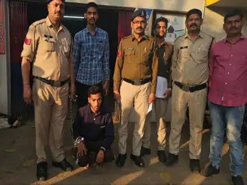 नाबालिग से रेप का आरोपी गिरफ्तार, होटल में ले जाकर बार-बार बनाए संबंध