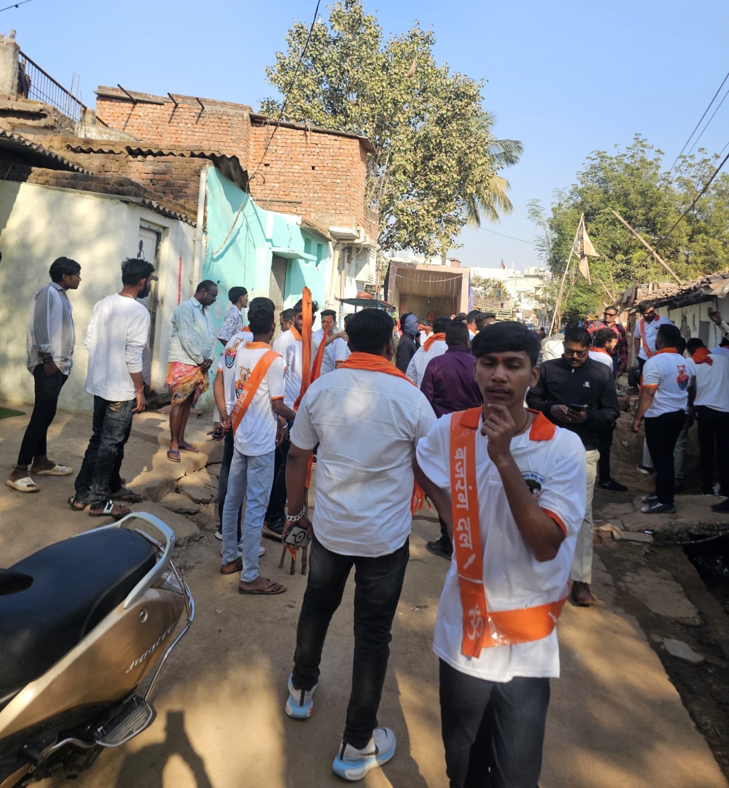 रायपुर के बाद भिलाई में बजरंग दल ने तीन घरों में पकड़े गौ मांस