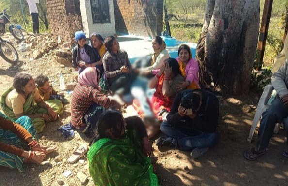 पाटन में पुरानी रंजिश में चार लोगों की हत्या, हमलावरों की तलाश जारी