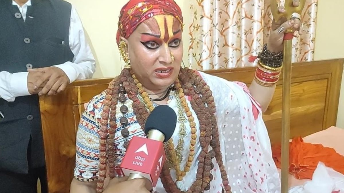 Maha Kumbh 2025: ममता कुलकर्णी पर विवाद बढ़ा