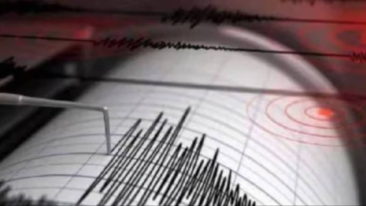 Delhi NCR Earthquake : दिल्ली-एनसीआर में 4.0 तीव्रता का भूकंप