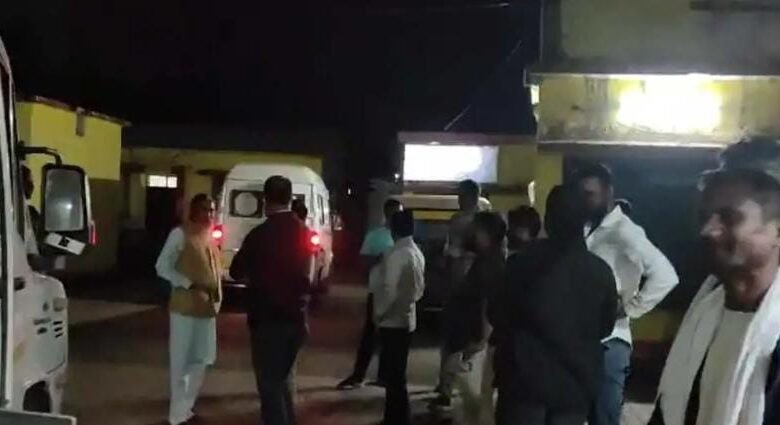 सांसद की फॉलो वाहन की टक्कर से दो लोगों की मौत, दो की हालत गंभीर