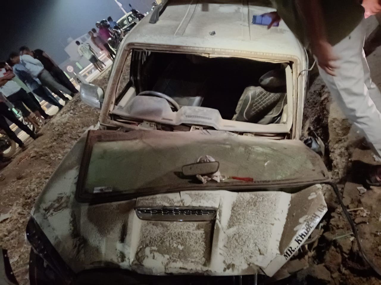 स्कार्पियो ने सात ग्रामीणों को रौंदा, तीन की दर्दनाक मौत स्कार्पियो ने सात ग्रामीणों को रौंदा, तीन की दर्दनाक मौत