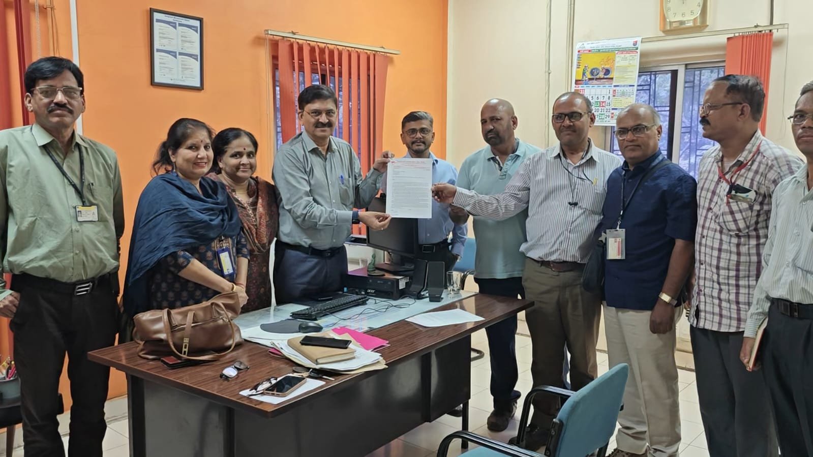 एनपीएस के संदर्भ में सेवानिवृत कर्मियों को प्रबंधन दे उचित सलाह -सीटू एनपीएस के संदर्भ में सेवानिवृत कर्मियों को प्रबंधन दे उचित सलाह -सीटू