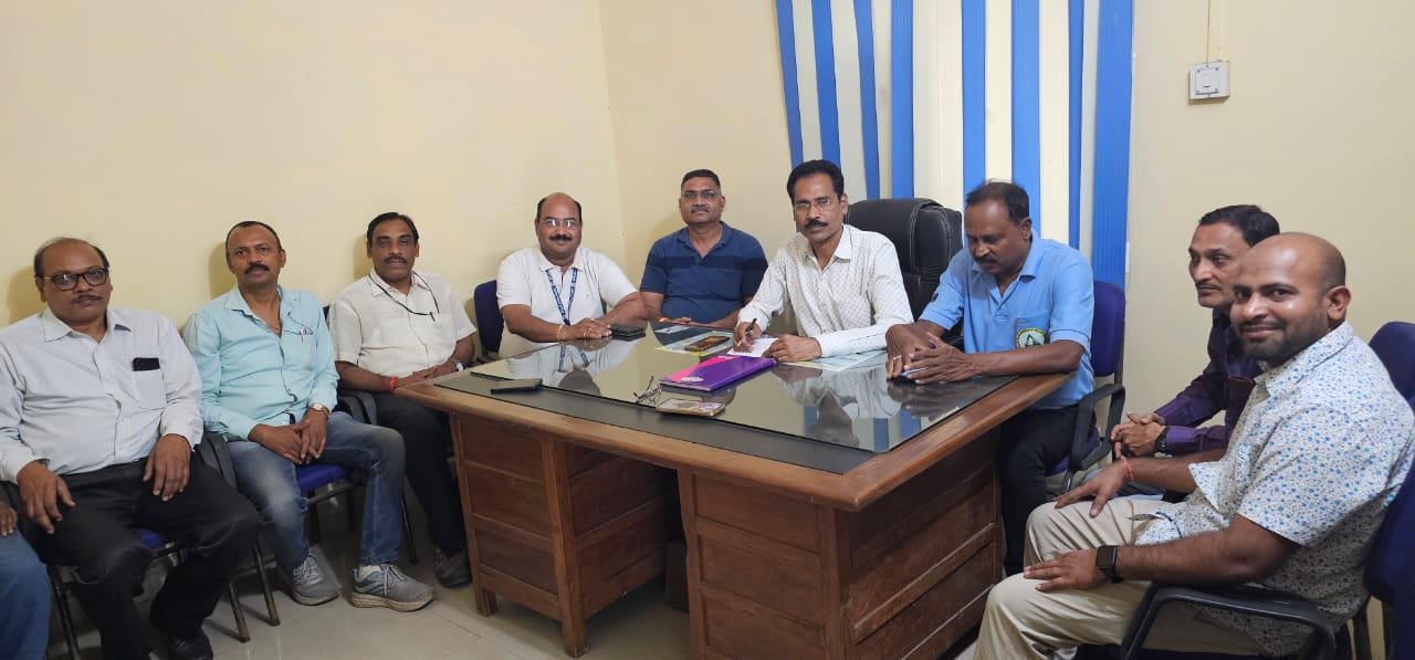फेस्टिवल एडवांस दिया जाए 50 हजार रुपए स्टील एम्पलाइज यूनियन इंटक