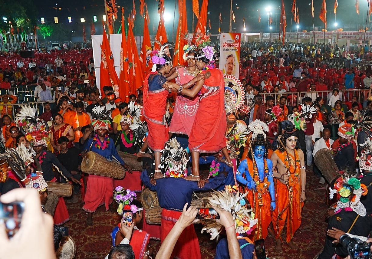 40वें वर्ष भगवामयी हुई इस्पातनगरी, श्री राम के उद्घोष से गुंजायमान हुआ शहर 40वें वर्ष भगवामयी हुई इस्पातनगरी, श्री राम के उद्घोष से गुंजायमान हुआ शहर