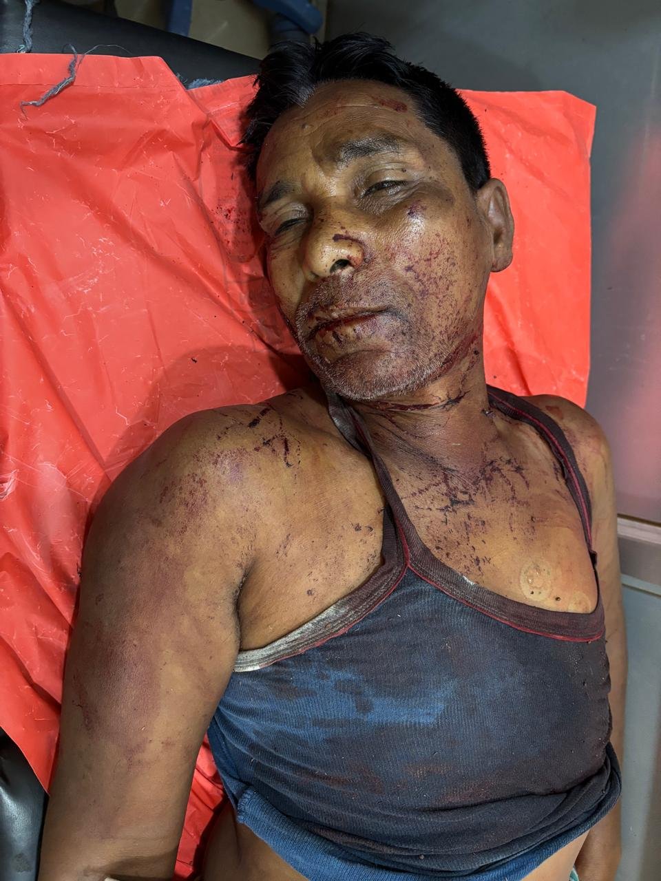 Bhilai में बेटे की कल होनी थी शादी, एक दिन पहले पिता की हुई हत्या Bhilai में बेटे की कल होनी थी शादी, एक दिन पहले पिता की हुई हत्या