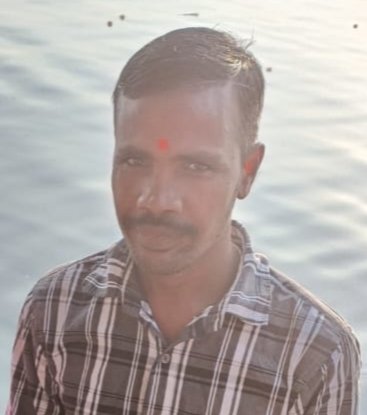 साक्षरता चौक के पास फोरलेन क्रॉस कर रहे युवक को अज्ञात वाहन ने मारी ठोकर