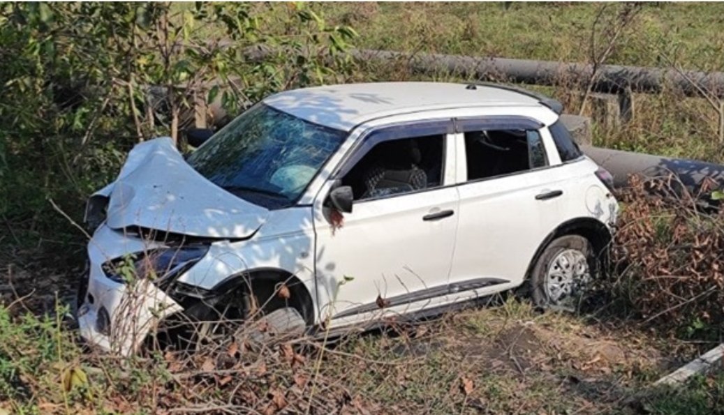 Chhattisgarh में भीषण सड़क हादसा दो शिक्षकों की मौके पर मौत, 2 घायल