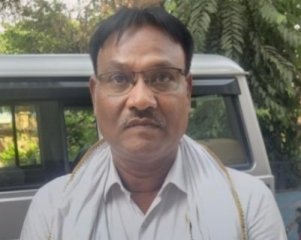 सीमांकन हेतु 50,000 मांगने वाले राजस्व निरीक्षक ACB ऑफिस में किया समर्पण