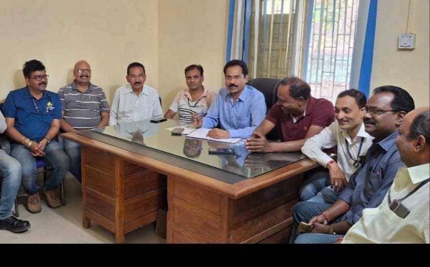 ट्रेनिज का रोका गया नान फाइनेंशियल अवार्ड जल्द दिया जाए – इंटक