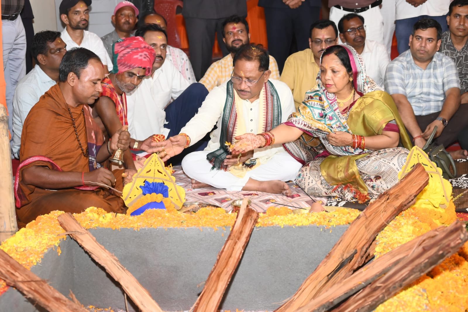 CM ने ग्राम दोकड़ा में भगवान जगन्नाथ मंदिर के प्राण प्रतिष्ठा कार्यक्रम में हुए शामिल