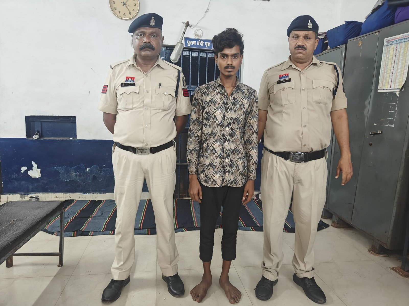 घर में घुसकर शातिर चोर ने 50 हज़ार नगदी सोने  के जेवर किए पार, धरा गया आरोपी