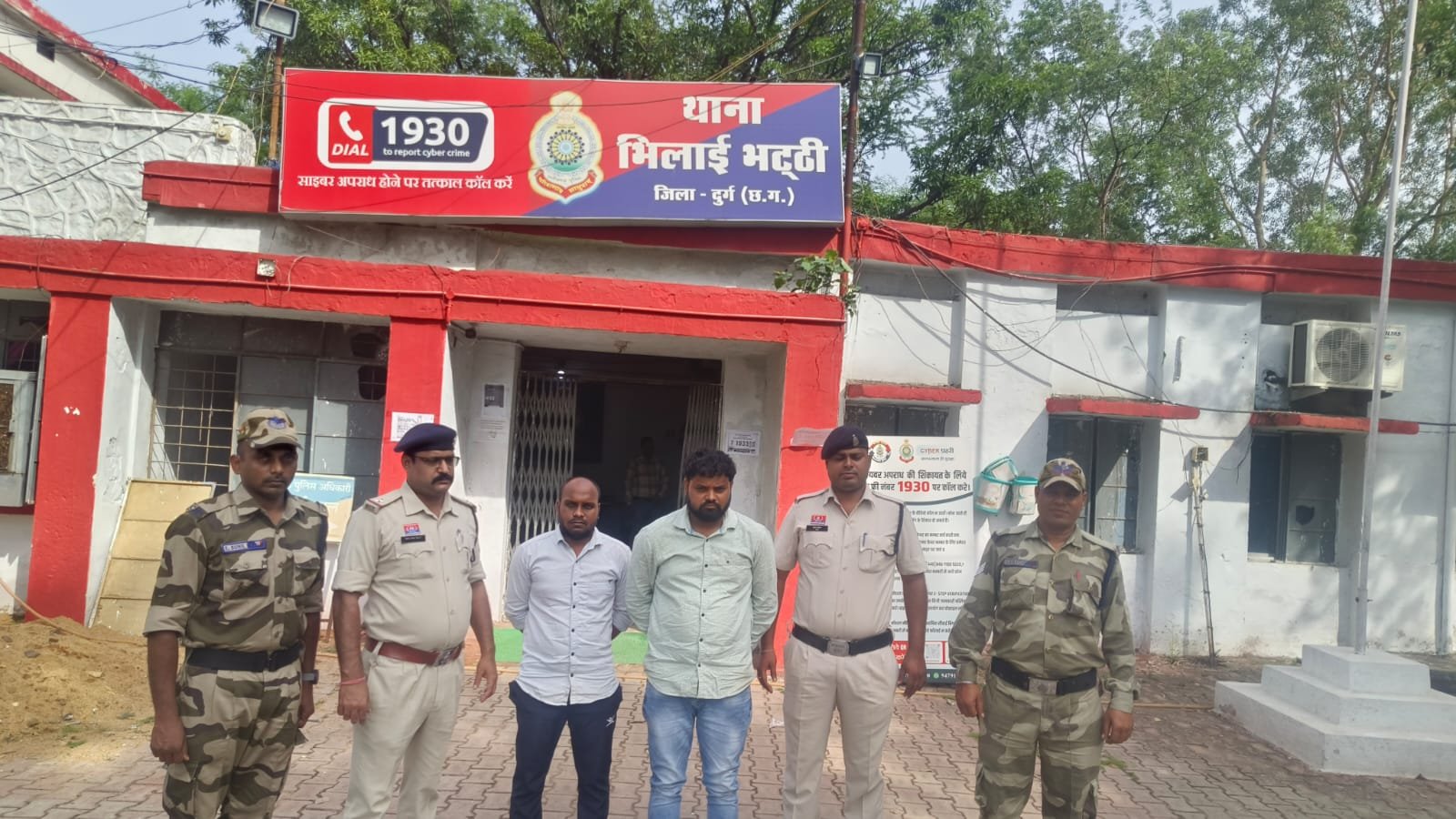 फर्जी गेट पास से BSP में किया प्रवेश, 240kg कॉपर केबल चुरा भाग रहे थे, धरे गए फर्जी गेट पास से BSP में किया प्रवेश, 240kg कॉपर केबल चुरा भाग रहे थे, धरे गए