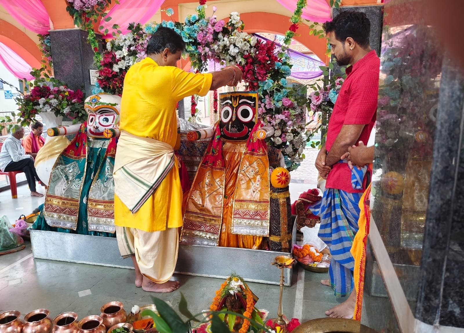 रथ यात्रा महोत्सव : श्री जगन्नाथ मंदिर सेक्टर-4 में हर्षोल्लास से मनी देवस्नान पूर्णिमा