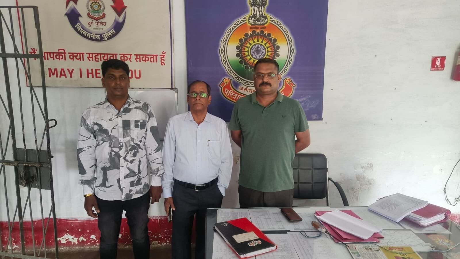 दुर्ग पुलिस का ऑपरेशन तलाश अभियान, 22 वर्षों से बिछड़े बालक को मिलाया घरवालों से