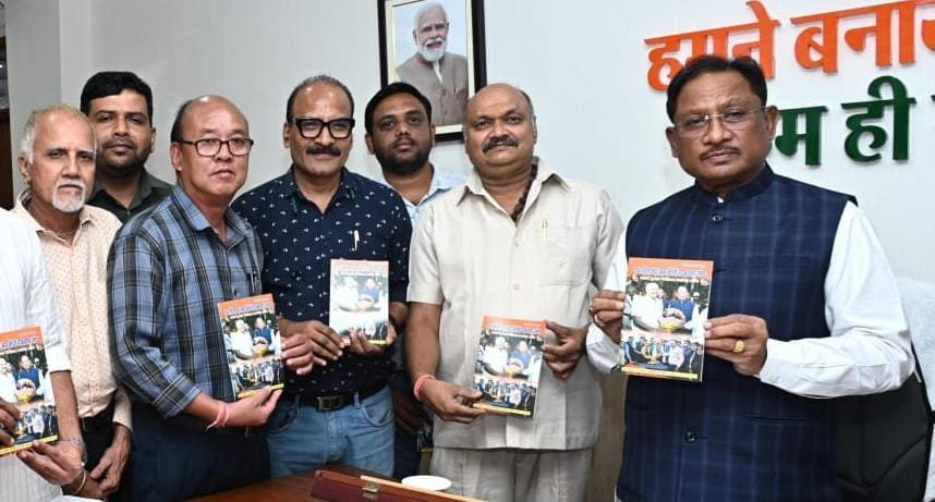 CM साय से छत्तीसगढ़ ओलम्पिक संघ पदाधिकारियों ने की सौजन्य मुलाकात,