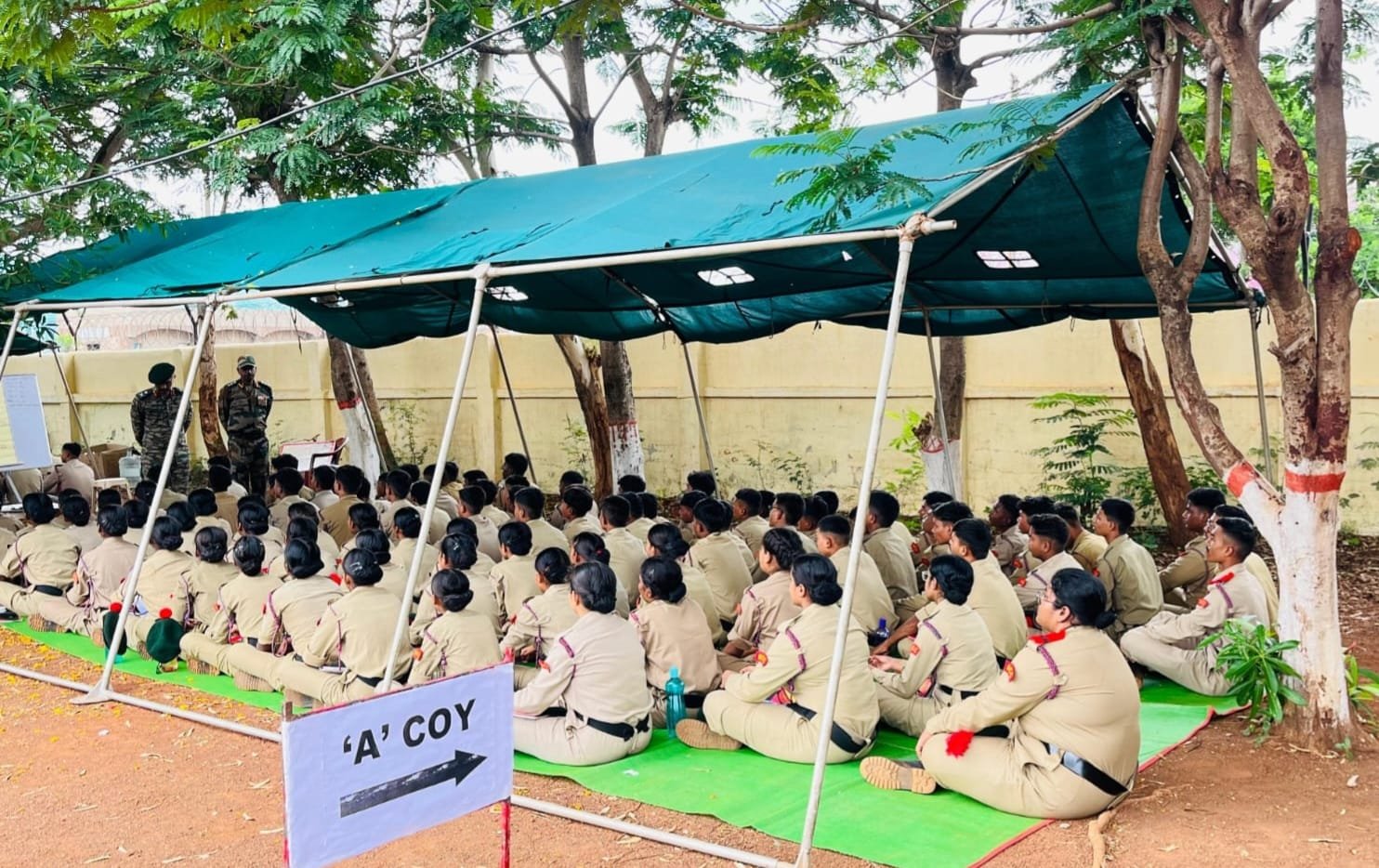 NCC कैडेट्स लक्ष्य प्राप्ति के लिए समर्पण के साथ कड़ी मेहनत करें – ADG विक्रांत NCC कैडेट्स लक्ष्य प्राप्ति के लिए समर्पण के साथ कड़ी मेहनत करें – ADG विक्रांत