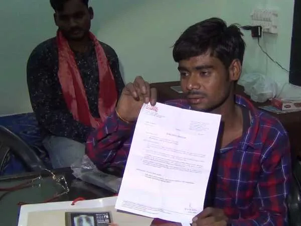 युवक की प्रेगनेंसी की अनोखी घटना : डॉक्टरों ने दिया प्रेगनेंसी का सर्टिफिकेट