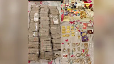 CBI की छापेमारी में IRS अधिकारी के परिसरों से निकला खजाना CBI की छापेमारी में IRS अधिकारी के परिसरों से निकला खजाना