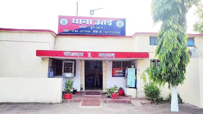 भिलाई में अनियंत्रित तेज रफ्तार बाइक गड्ढे में गिरी, 10वीं के छात्र की मौत