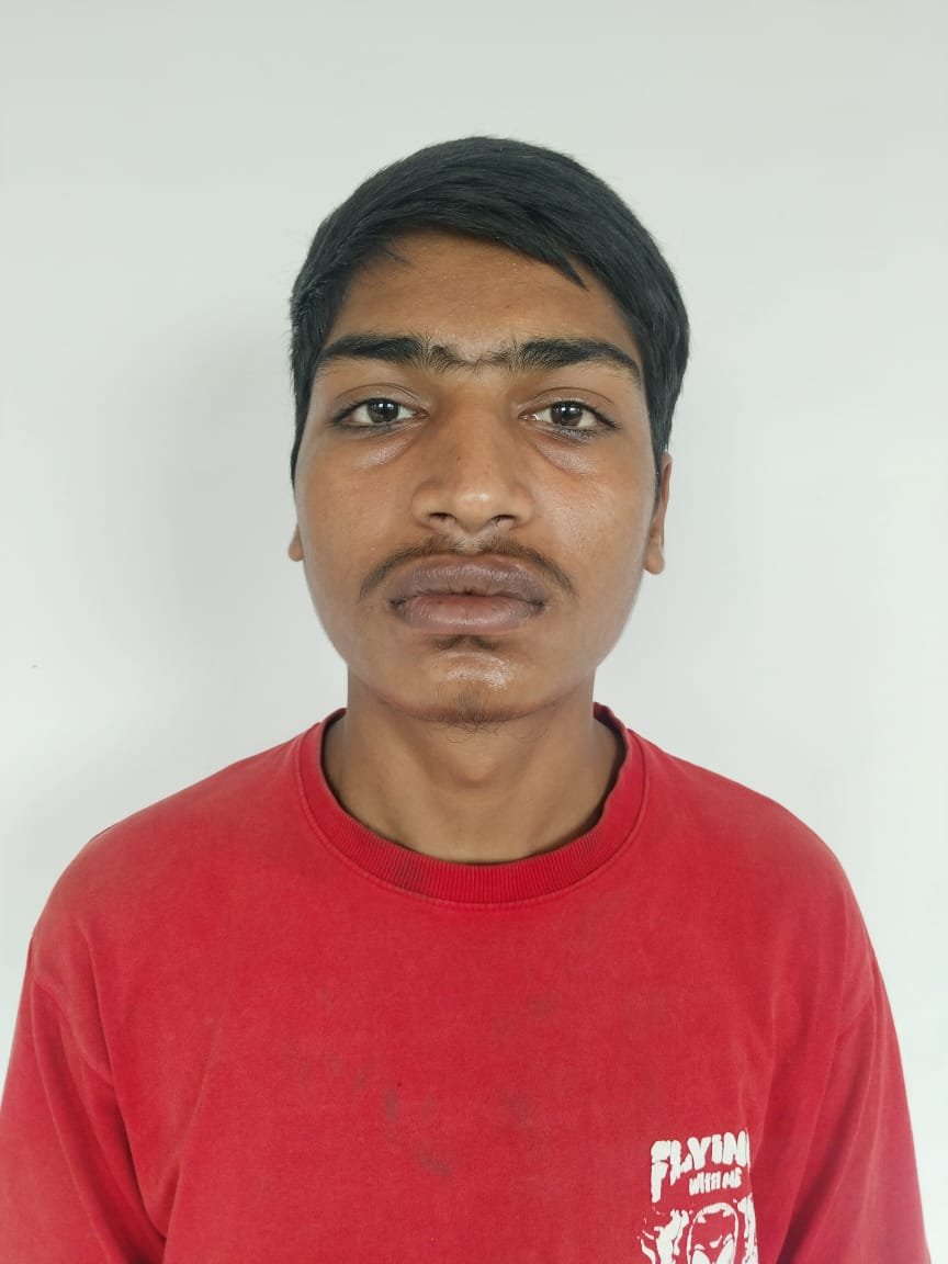 8 माह से फरार शातिर चोर को पुरानी भिलाई पुलिस ने रायपुर से किया गिरफ्तार