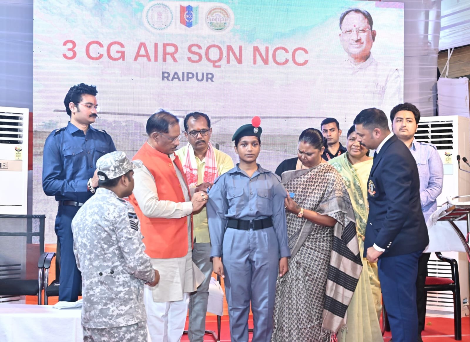 जशपुर के पीएमश्री विद्यालय में अब एनसीसी एयर स्क्वाड्रन शुरू होगी