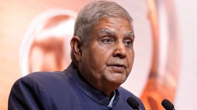 धनखड़ की जगह कौन बनेगा उपराष्ट्रपति? कांग्रेस से आया एक भाजपा नेता का नाम धनखड़ की जगह कौन बनेगा उपराष्ट्रपति? कांग्रेस से आया एक भाजपा नेता का नाम