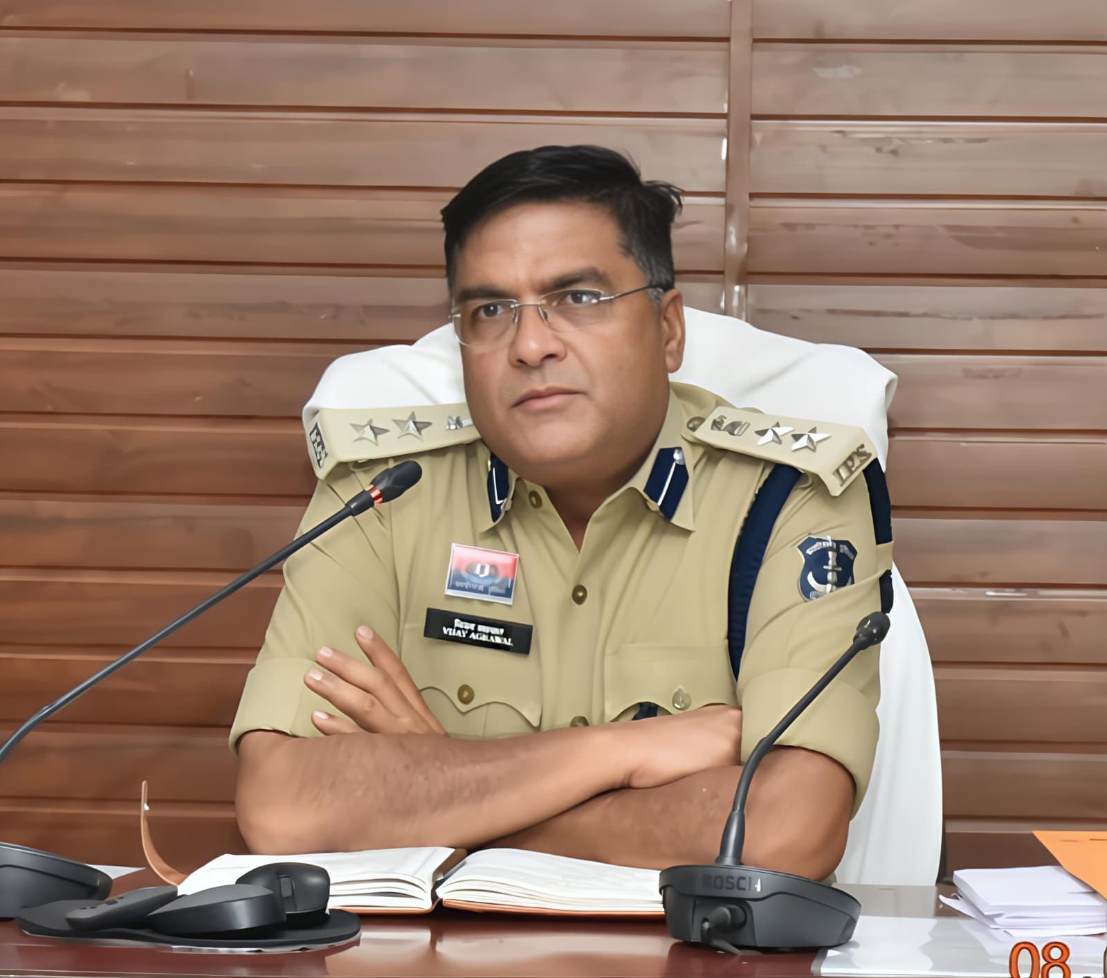 गणेश उत्सव आयोजन को ले दुर्ग पुलिस हुई सतर्क, SSP ने ली अधिकारियों की बैठक