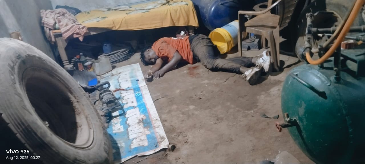 रायपुर के तीन दोस्तों का धमतरी में मर्डर, धारदार हथियार से दौड़ा दौड़ा कर गोदा