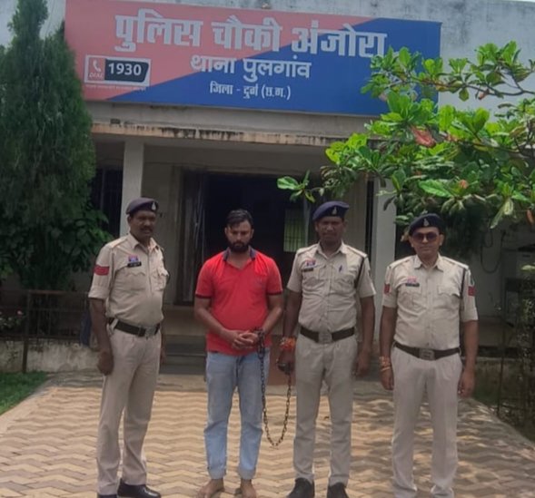 ऑनलाइन नशीले दवाइयां की स्मगलिंग करने का मास्टरमाइंड मुंबई से गिरफ्तार