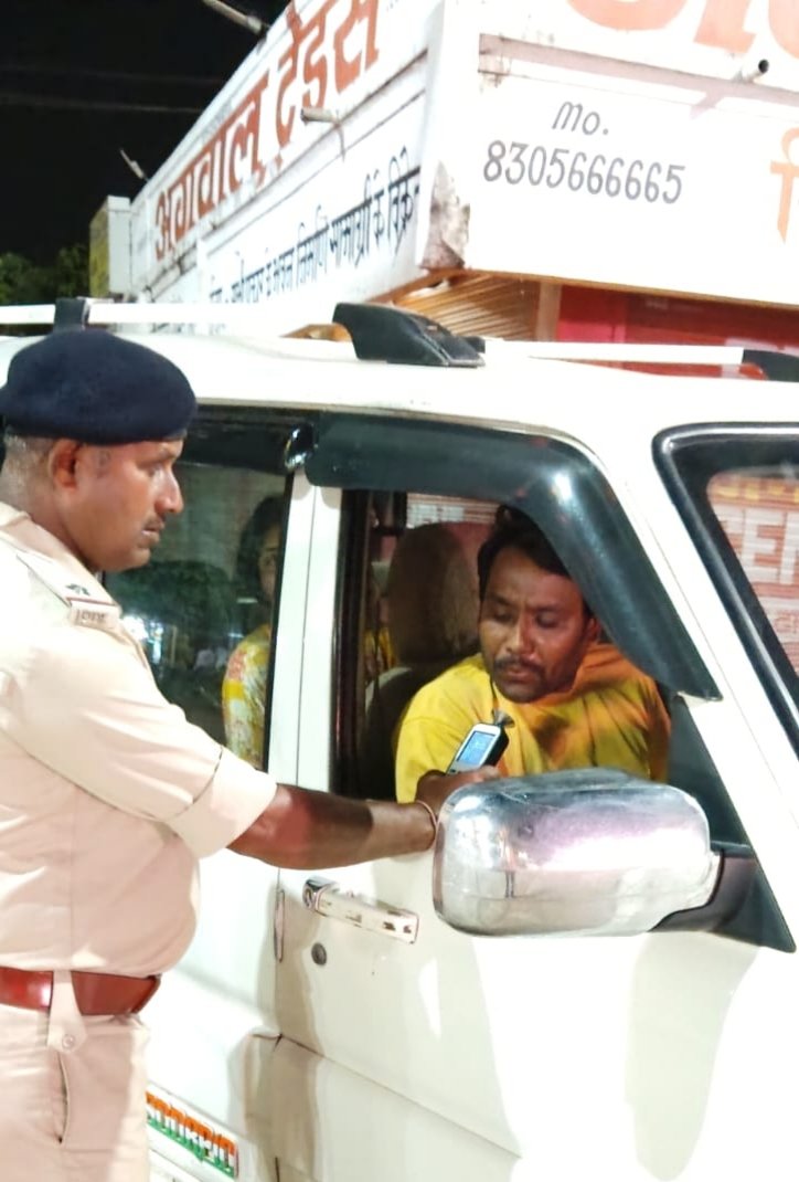 ऑपरेशन सुरक्षा के तहत ब्रीथ एनालाइज़र में फंसे शराबी वाहन चालक