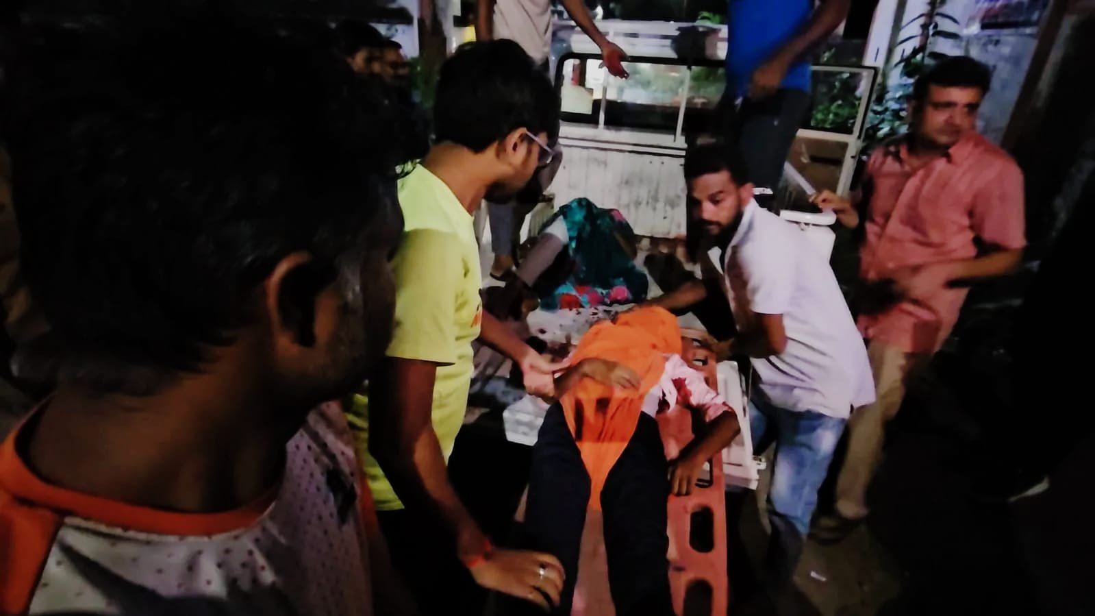 दुर्ग संभाग ब्रेकिंग : सड़क हादसे में मामा भांजा की मौत, पत्नी व दो बच्चिया घायल