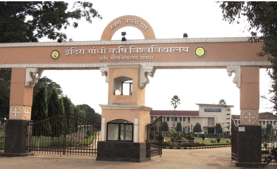 कुलाधिपति ने कृषि विवि में भर्तियों के साक्षात्कारों को स्थगित किया, कुलपति तलब