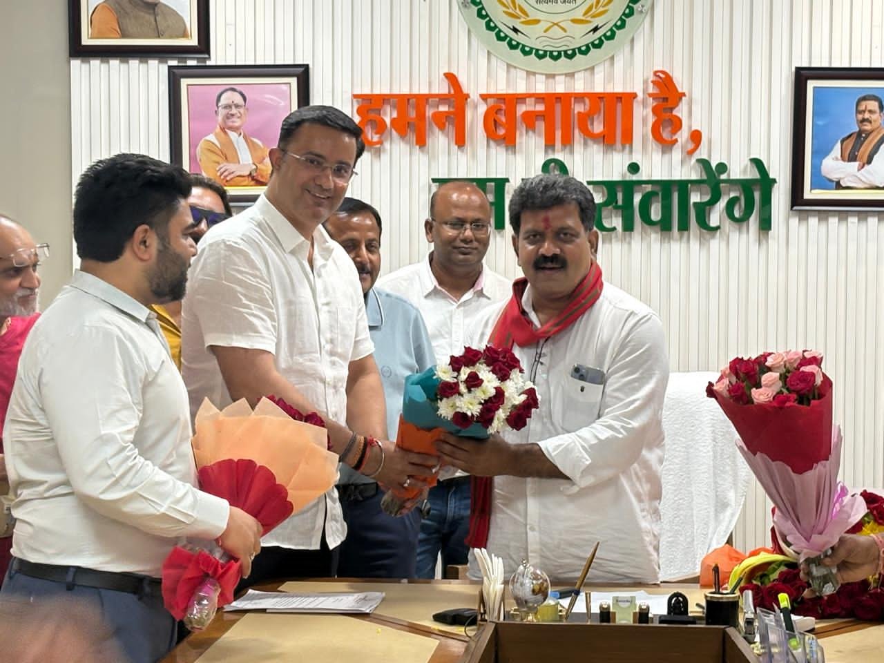 CCTWA प्रतिनिधिमंडल ने की DCM से मुलाकात, भाड़ा संबंधित दिक्कतो को बताया