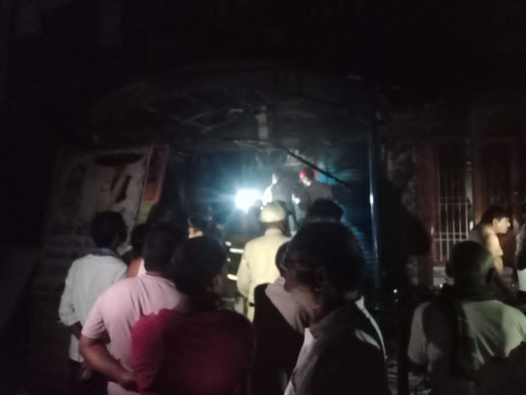रामनगर में आवासीय मकान में लगी आग, दमकल टीम दुर्ग ने किया स्थिति को नियंत्रित