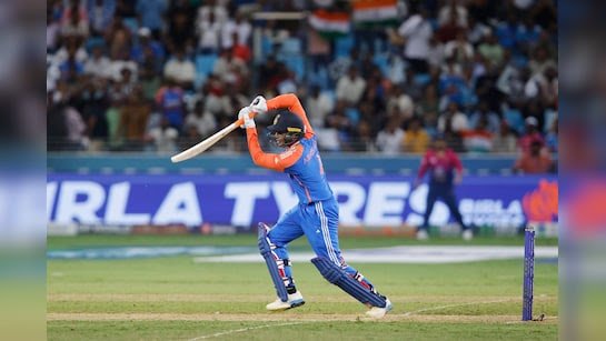 Asia Cup : अभिषेक शर्मा ने रचा इतिहास, महारिकॉर्ड बनाने वाले बनें पहले बल्लेबाज