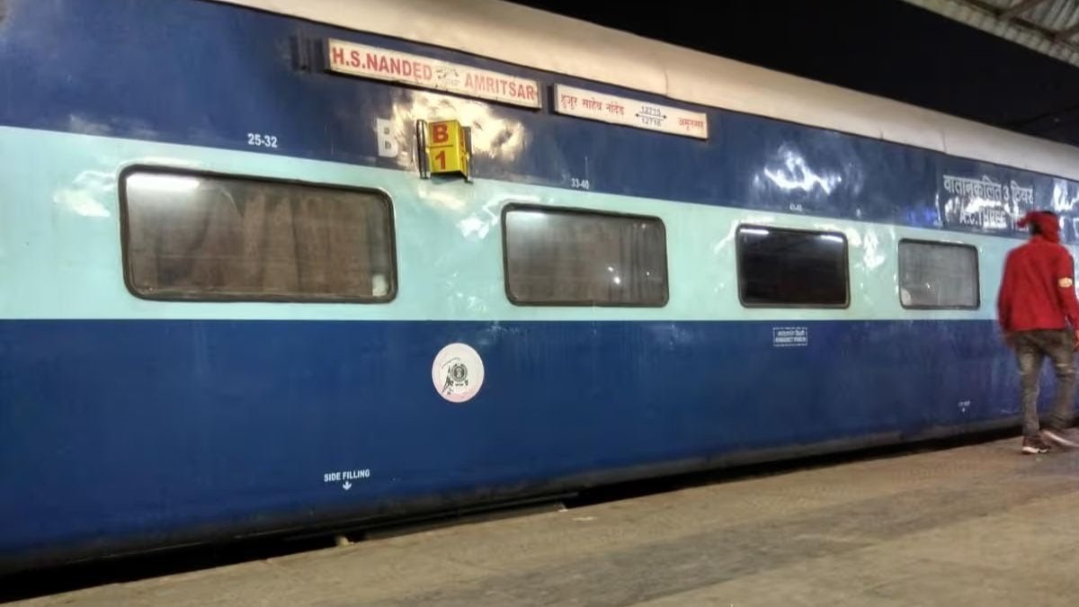 ट्रेन नहीं, चलता-फिरता ‘लंगर’! 33 घंटे के सफर में मुफ्त में मिलता है खाना