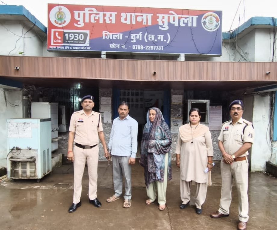 बहु को आत्महत्या के लिए किया प्रेरित, सास ससुर गिरफ्तार, जेठ जेठानी व पति फरार