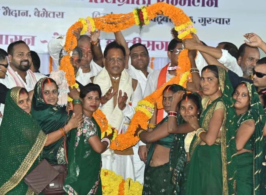 छत्तीसगढ़ के चहुंमुखी विकास के लिए हमारी सरकार प्रतिबद्ध : CM विष्णु देव साय