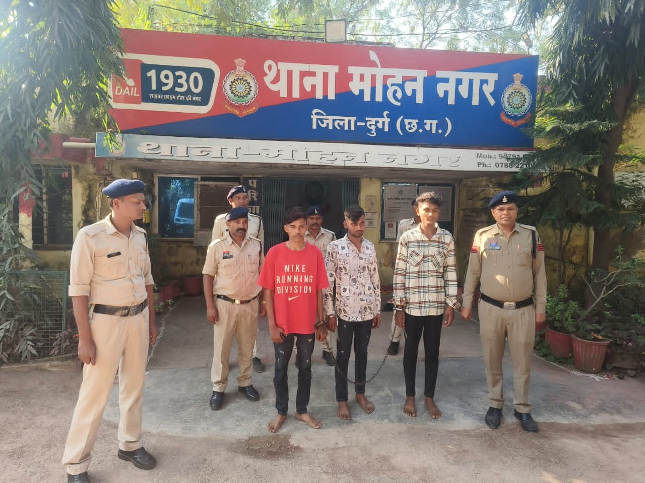 युवक को घर से बाहर बुला चाकू से गोदा, तीनों आरोपी दुर्ग पुलिस की गिरफ्त में