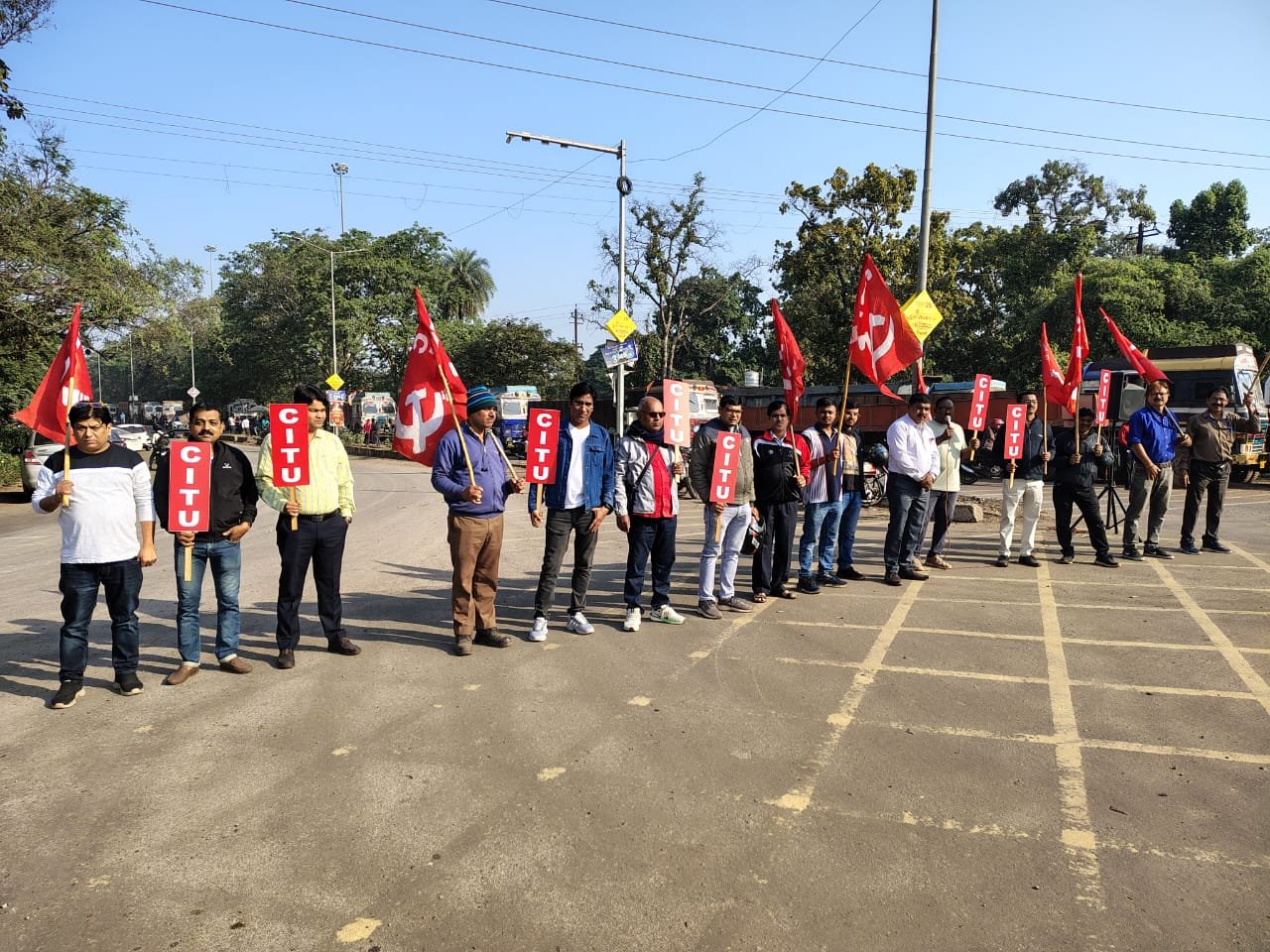 सीटू ने शुरू किया अस्पताल निजीकरण के खिलाफ प्रचार अभियान सीटू ने शुरू किया अस्पताल निजीकरण के खिलाफ प्रचार अभियान