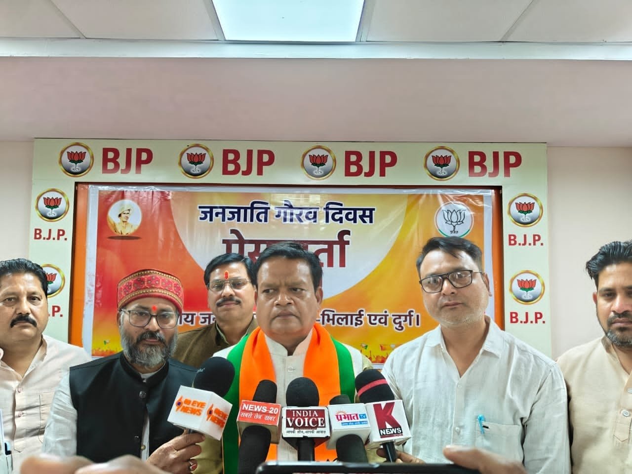 भारतीय स्वतंत्रता के संघर्ष में जनजाति स्वतंत्रता सेनानियों का अभूतपूर्व योगदान – ठाकुर