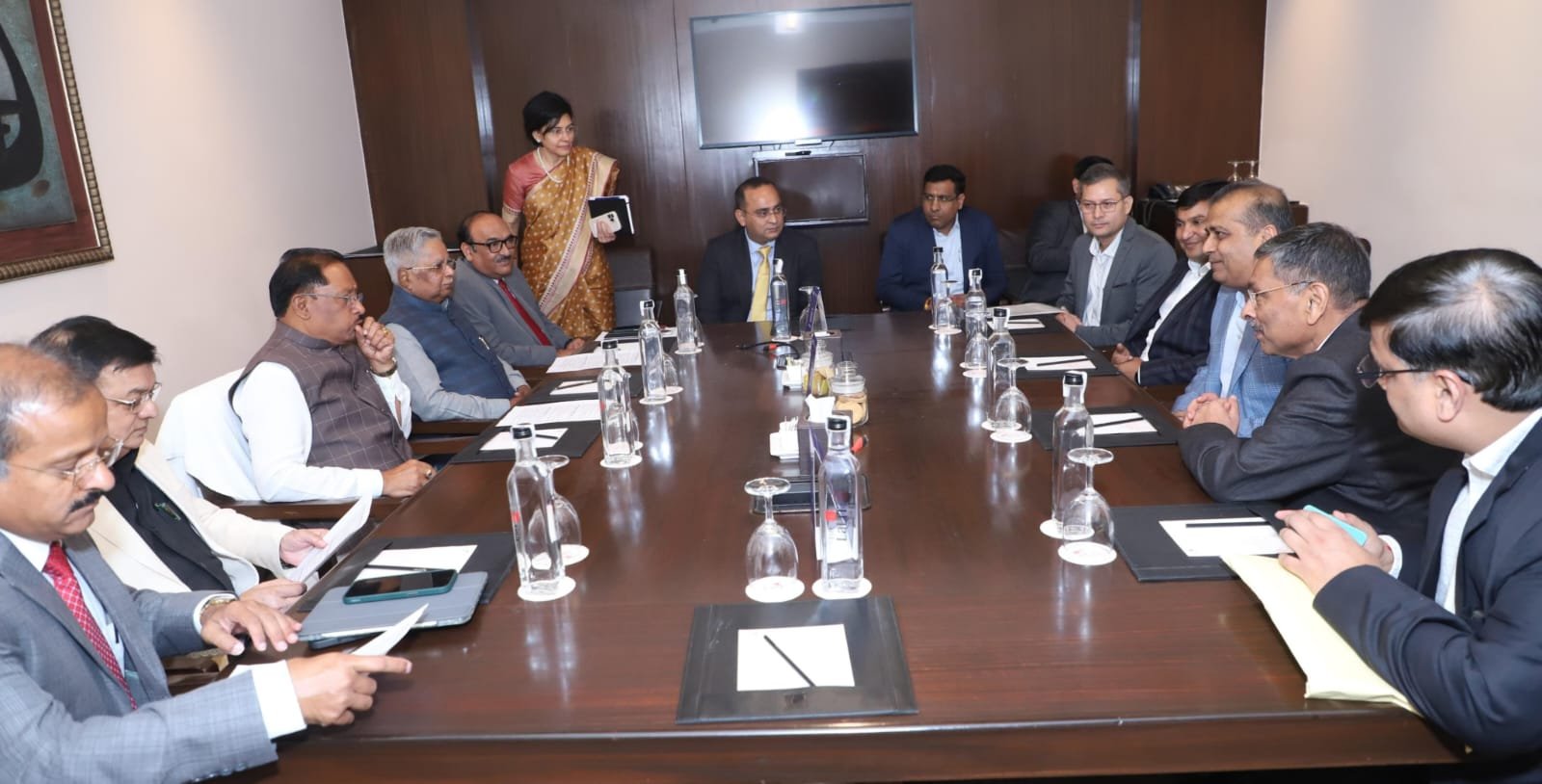 एपीएल अपोलो इंडस्ट्रीज ने दिया छत्तीसगढ़ में 1200 करोड़ के निवेश का प्रस्ताव एपीएल अपोलो इंडस्ट्रीज ने दिया छत्तीसगढ़ में 1200 करोड़ के निवेश का प्रस्ताव