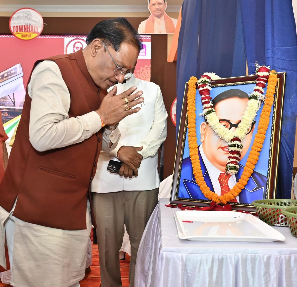 संविधान में आस्था रखकर आगे बढ़ रहा है विश्व का सबसे बड़ा लोकतंत्र भारत : CM साय संविधान में आस्था रखकर आगे बढ़ रहा है विश्व का सबसे बड़ा लोकतंत्र भारत : CM साय