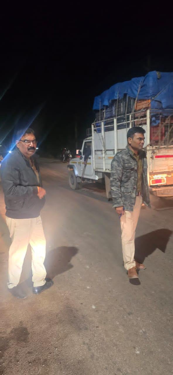 ऑपरेशन सुरक्षा : नो पार्किंग एरिया में खड़े भारी वाहन बने दुर्घटना का कारण