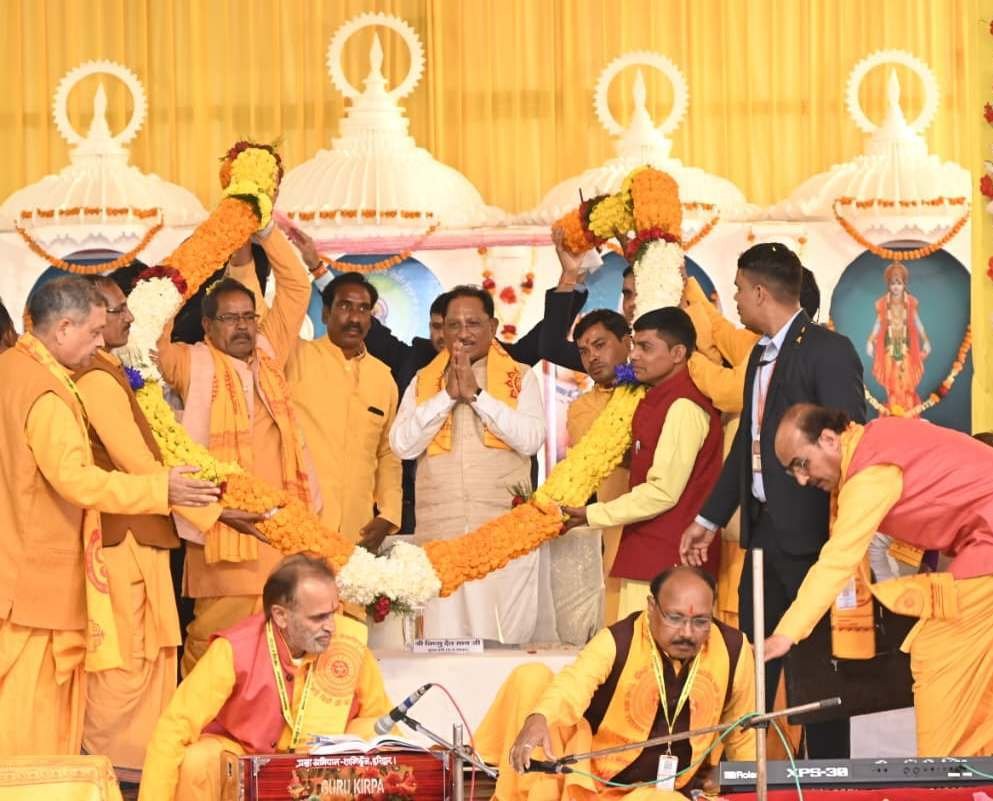 गायत्री मंत्र मानव जीवन को ऊर्जावान और संस्कारित बनाते हैं: मुख्यमंत्री विष्णु देव साय