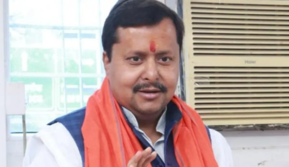 बीजेपी के राष्ट्रीय कार्यकारी अध्यक्ष बने नितिन नबीन, बिहार सरकार में हैं मंत्री बीजेपी के राष्ट्रीय कार्यकारी अध्यक्ष बने नितिन नबीन, बिहार सरकार में हैं मंत्री