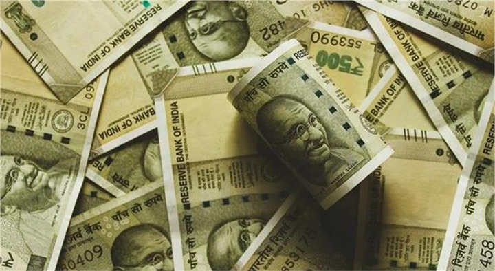 यह सरकारी बैंक लेकर आया धमाकेदार Scheme! अब ₹2 लाख जमा करवाएं यह सरकारी बैंक लेकर आया धमाकेदार Scheme! अब ₹2 लाख जमा करवाएं